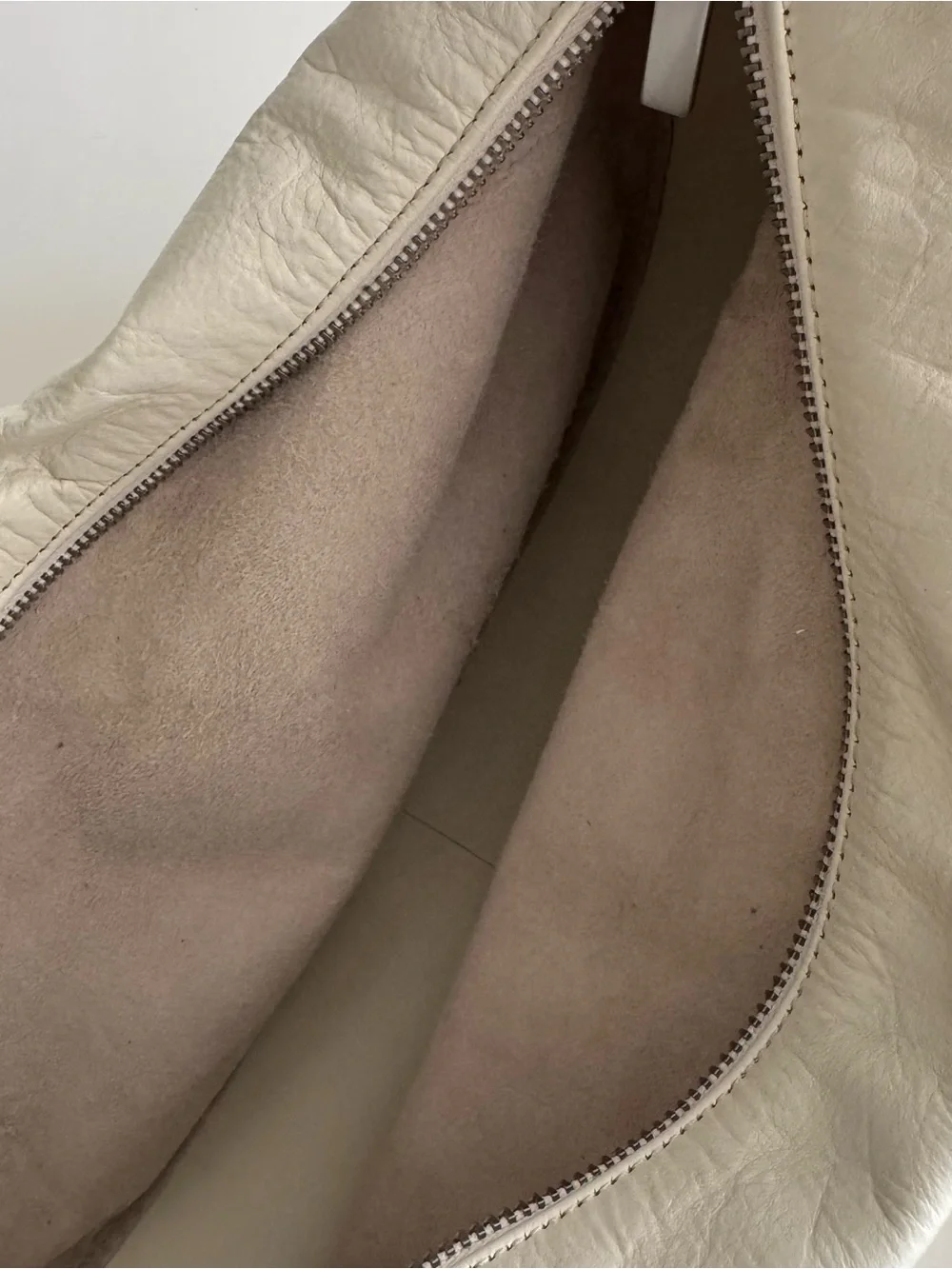 St. Agni Petit Arc Bag - White/Cream